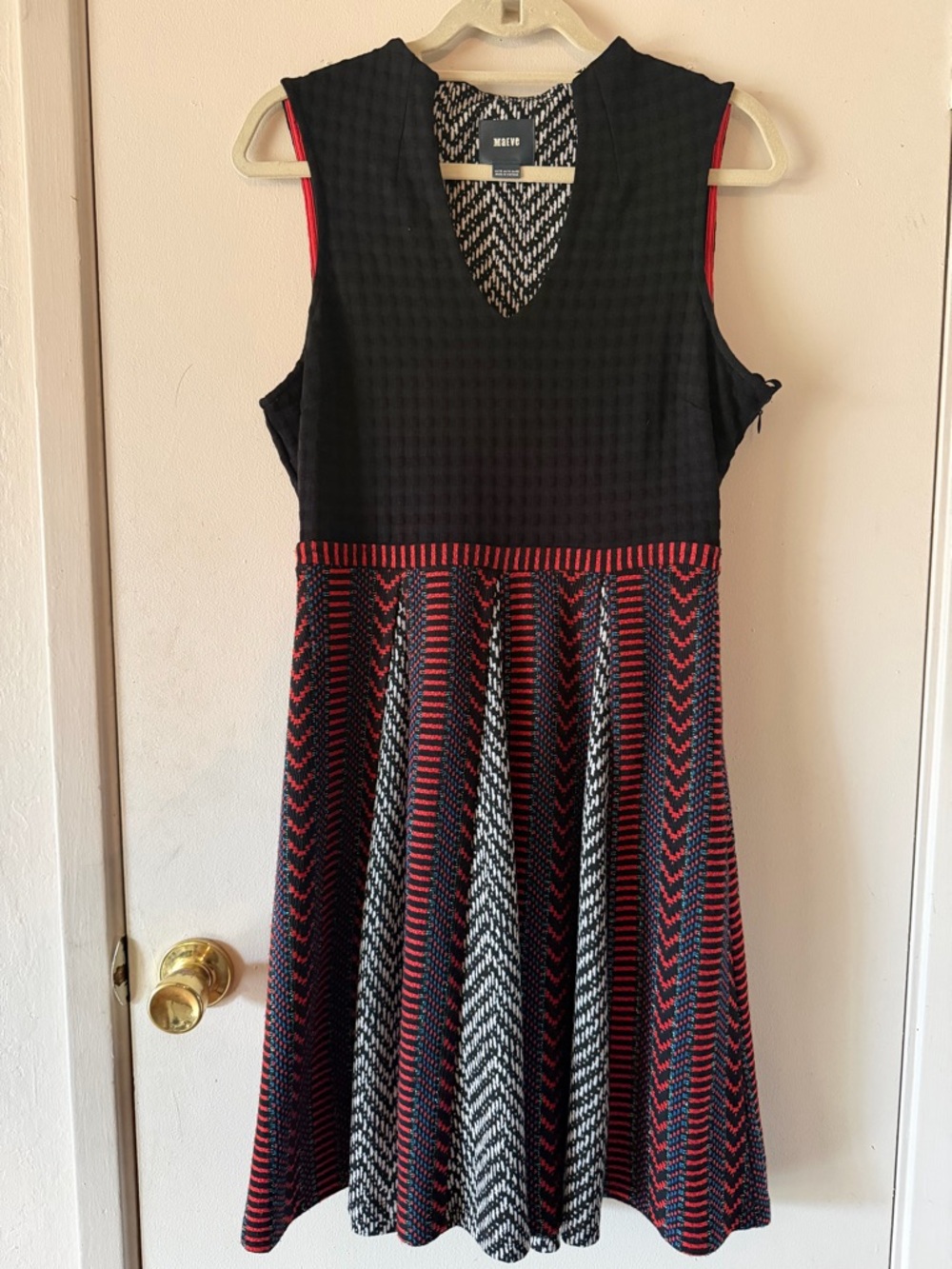 Mauve Sleeveless Knit Midi Dress in Black and Red